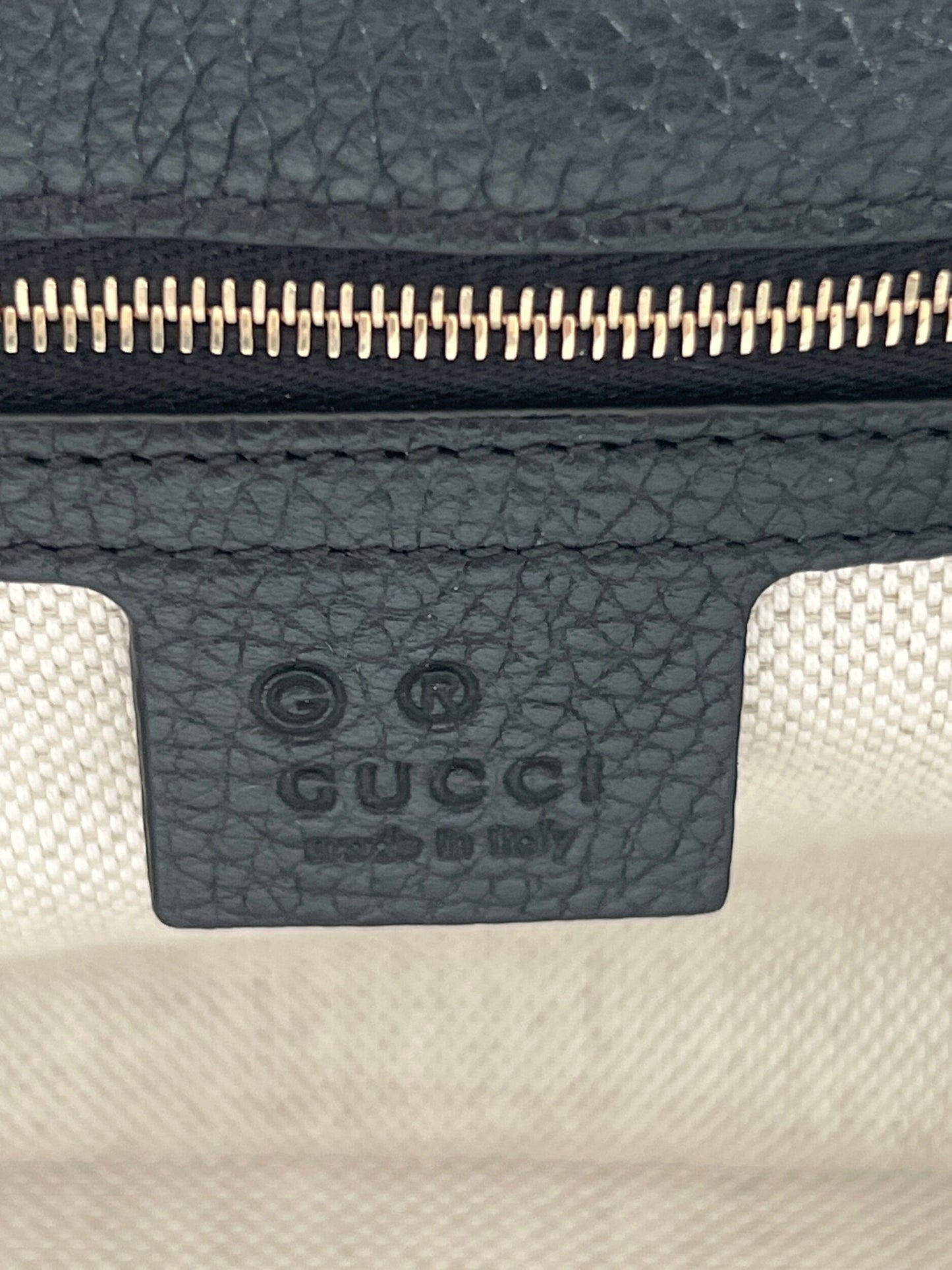 Gucci - Black Soho Crossbody