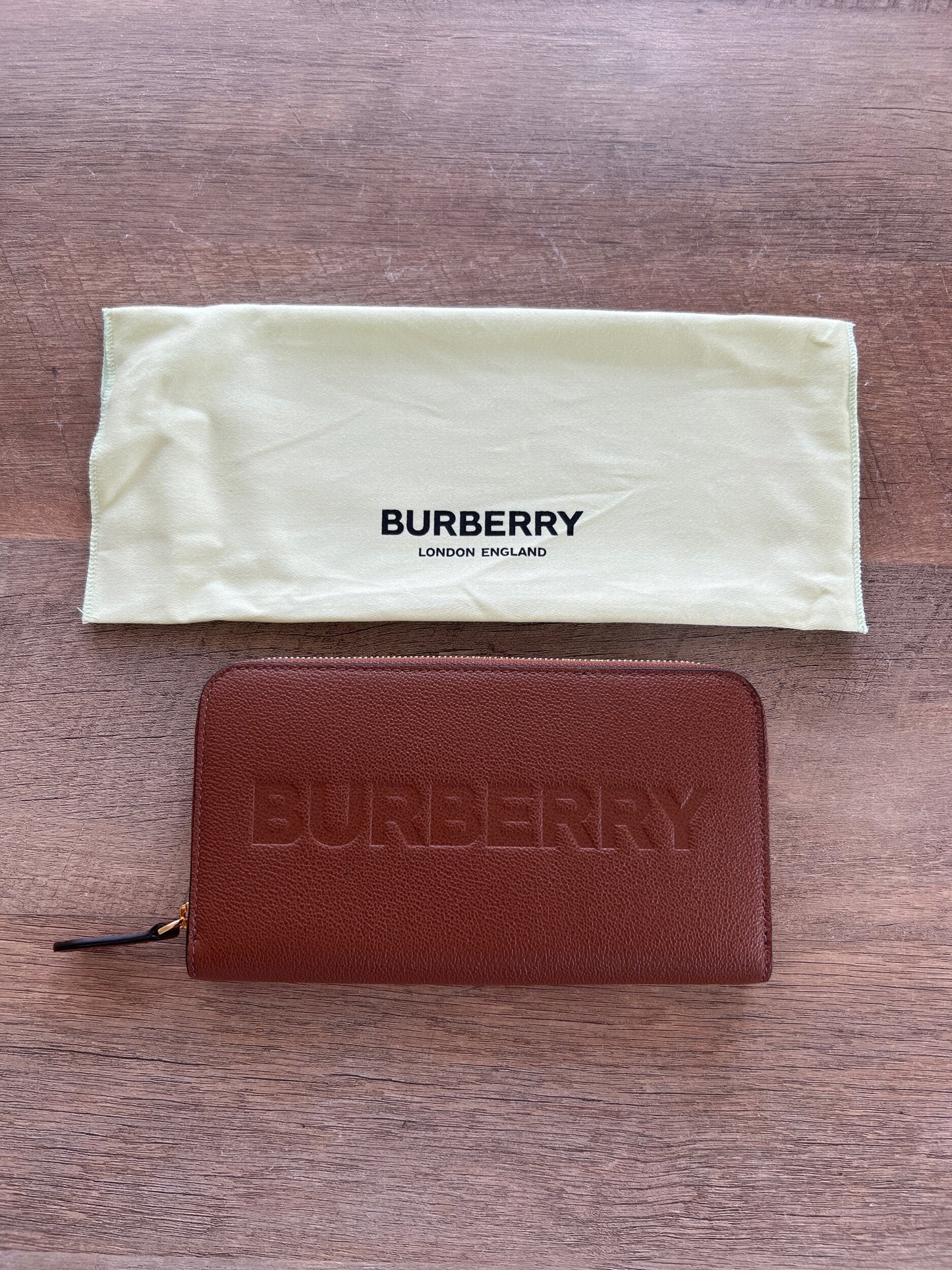 Burberry - Mahogany Elmore Logo Zipper Wallet