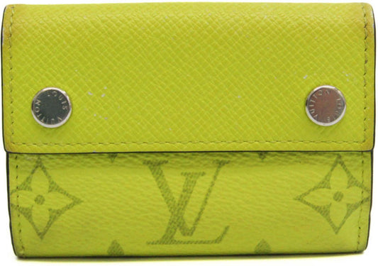 Louis Vuitton - Taigarama Discovery Compact Wallet